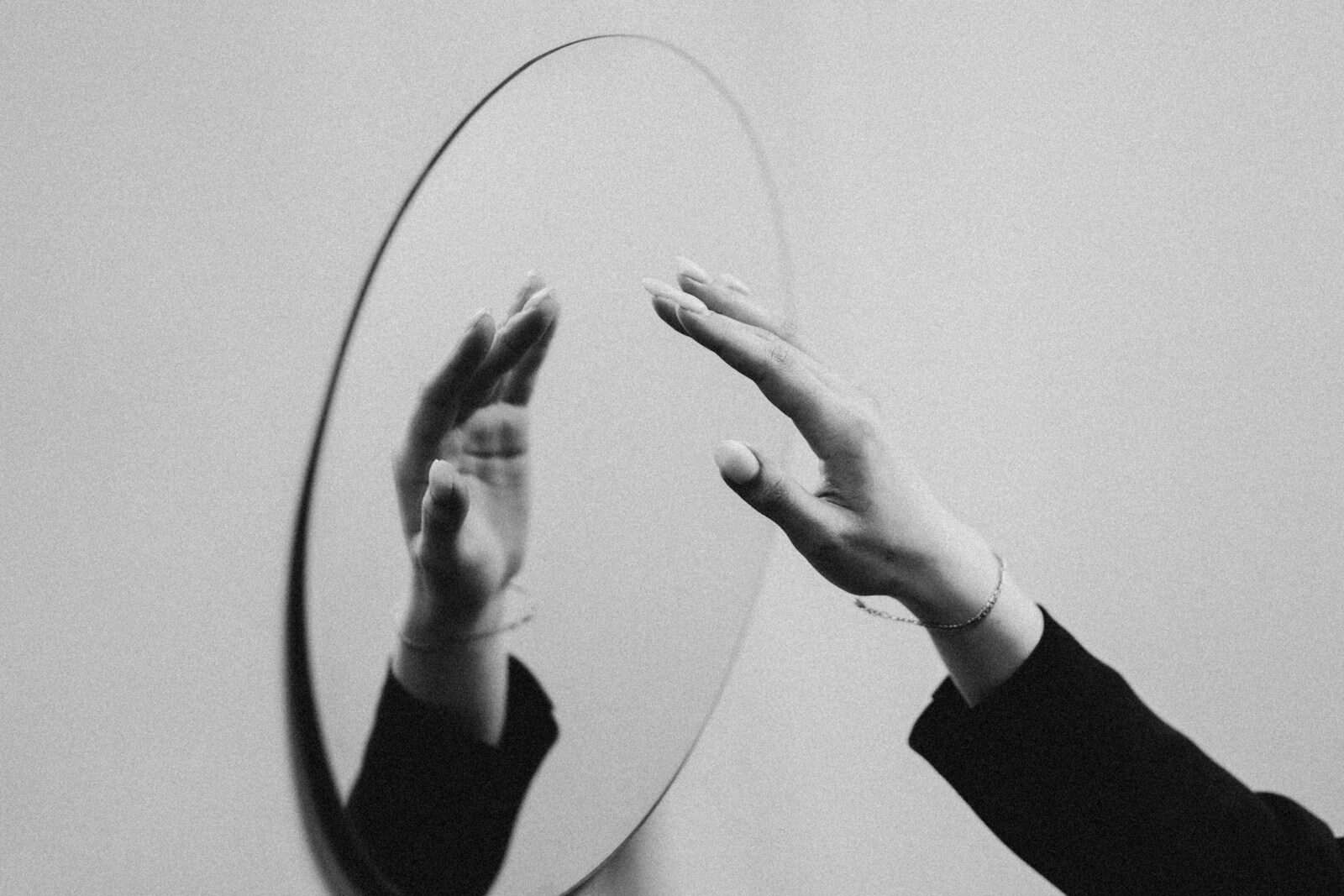 The Echo Chamber of Digital Narcissism: How Online Misinformation Distorts Narcissim & NPD
