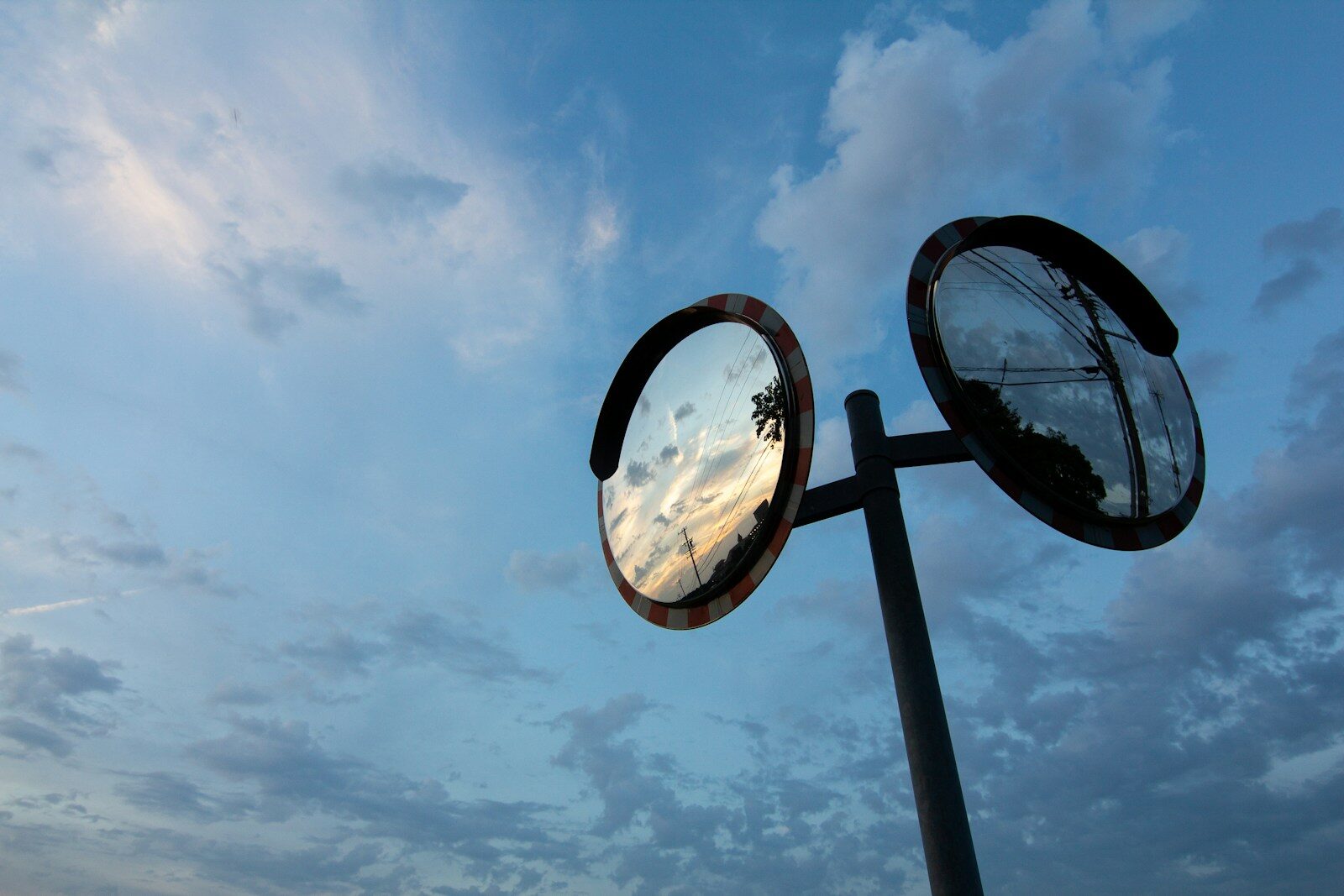 The Narcissism Terminology Trap: Why Grandiose/Overt and Vulnerable/Covert Are Two Sides of the Same Coin